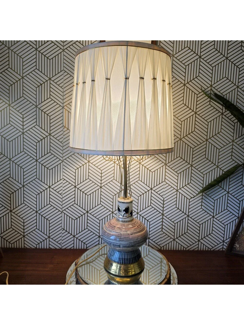 Vintage 1950s Mid Century Ceramic Lamp Pink Black Gold Atomic Wire Cage & Shade